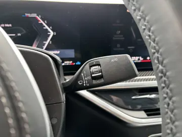 BMW X6 xDrive30d    M Sport Paket PRO LED LC Prof 22