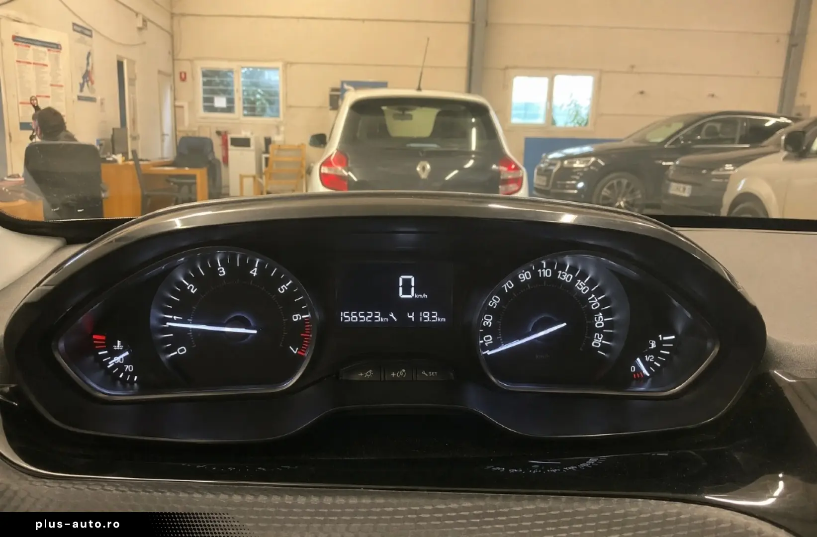 Peugeot 2008 1.2 VTI Style