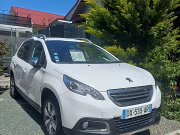 Peugeot 2008 1.2 VTI Style