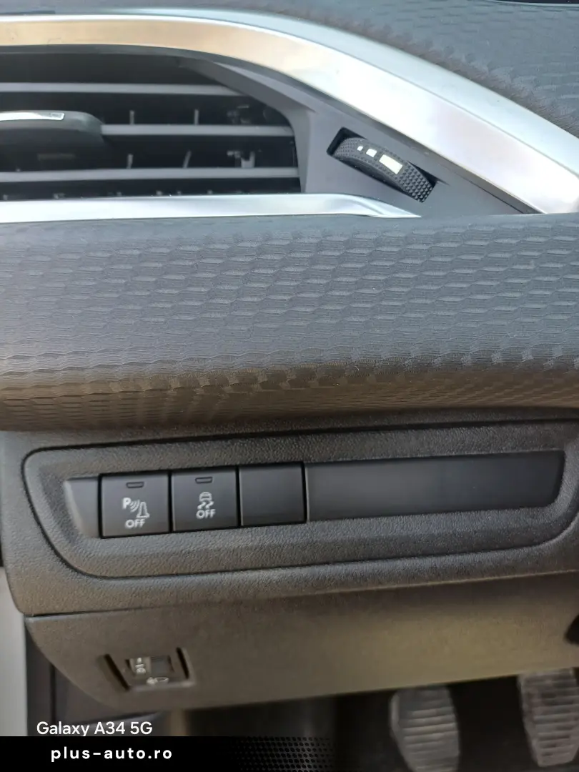 Peugeot 2008 1.2 VTI Style