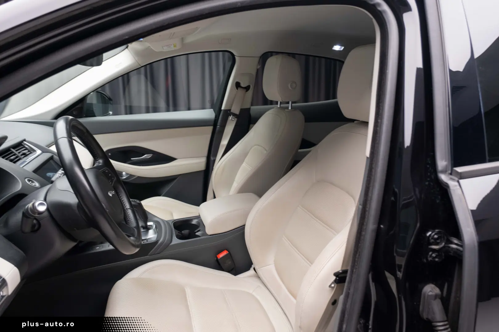 JAGUAR E-PACE D150 AWD S  unic proprietar  fără accident