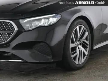 MERCEDES-BENZ E 200 4Matic Avantgarde Standhzg. 19  &hellip;