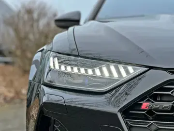 AUDI RS6 Avant  BLACK PANO HUD LASER
