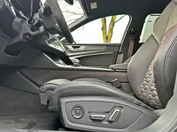 AUDI RS6 Avant  BLACK PANO HUD LASER