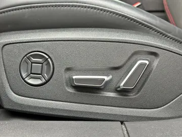 AUDI RS6 Avant  BLACK PANO HUD LASER