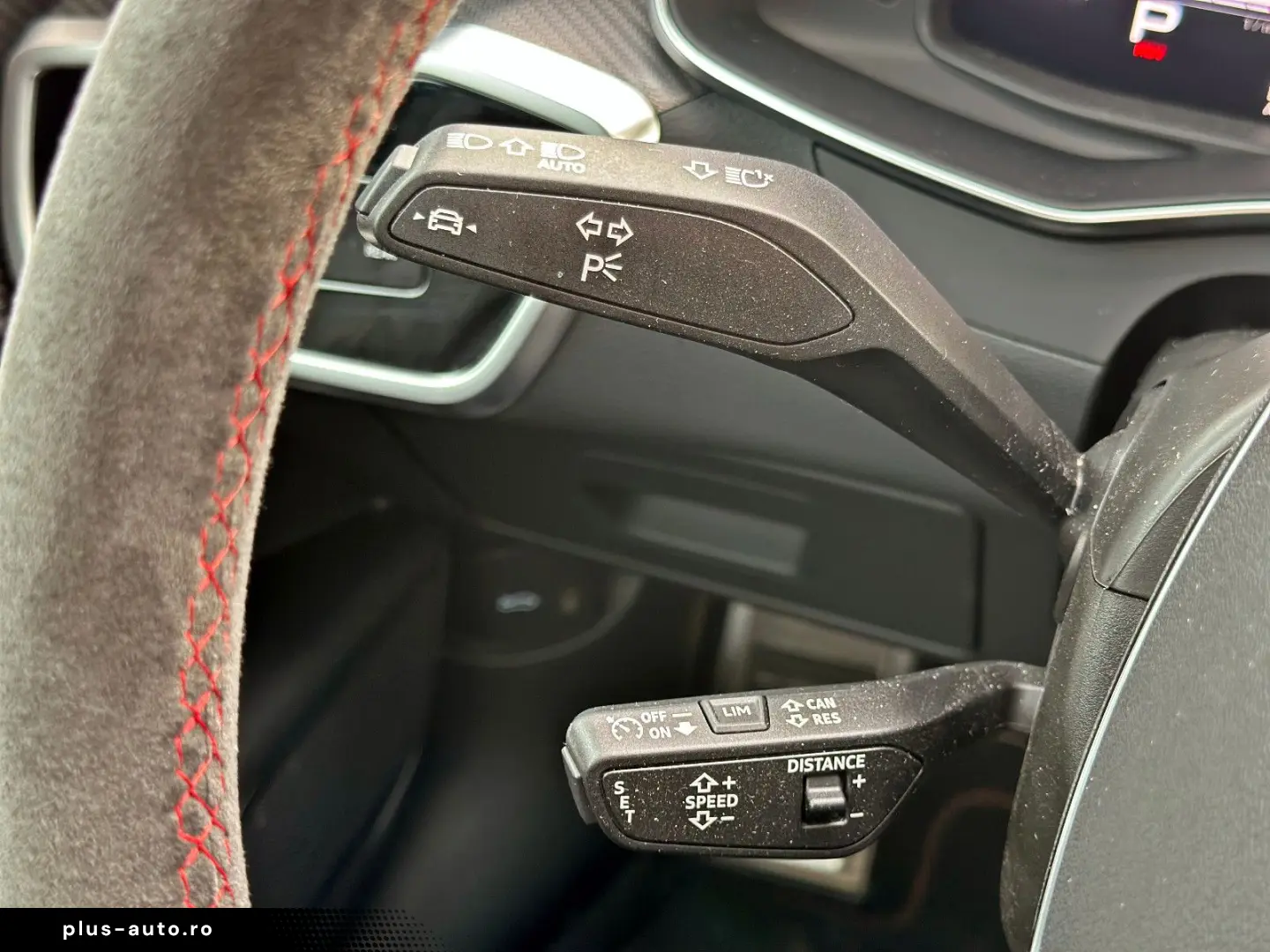 AUDI RS6 Avant  BLACK PANO HUD LASER