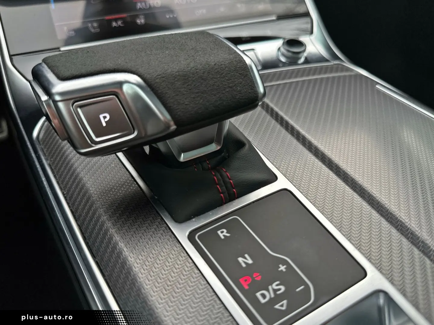 AUDI RS6 Avant  BLACK PANO HUD LASER