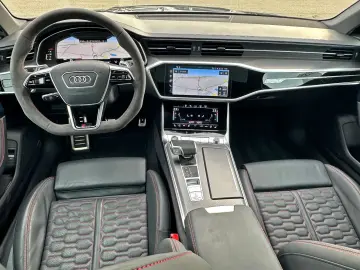 AUDI RS6 Avant  BLACK PANO HUD LASER