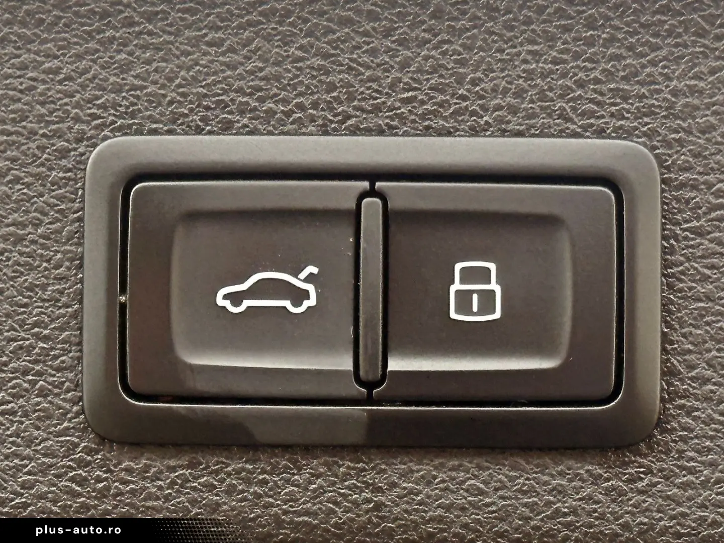 AUDI RS6 Avant  BLACK PANO HUD LASER