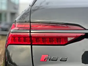 AUDI RS6 Avant  BLACK PANO HUD LASER