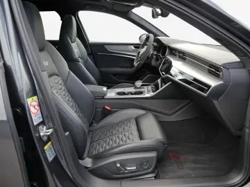 AUDI RS 6 Avant performance quattro  Keramik Pano