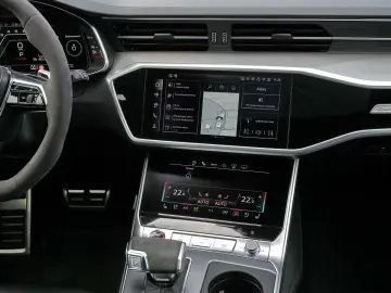 AUDI RS 6 Avant performance quattro  Keramik Pano