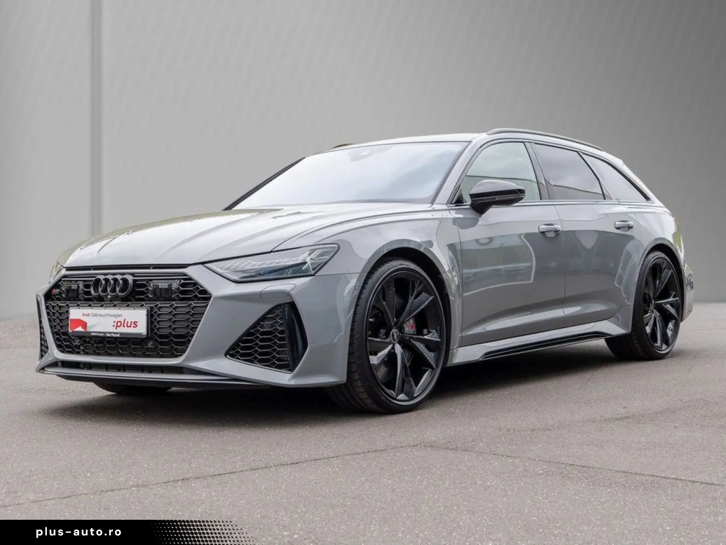 AUDI RS 6 Avant 4.0 TFSI Matrix Panorama B&O Head-up