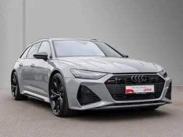 AUDI RS 6 Avant 4.0 TFSI Matrix Panorama B&O Head-up