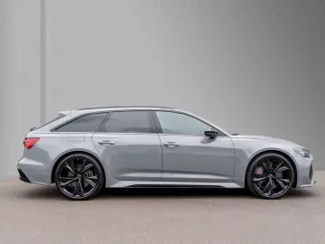 AUDI RS 6 Avant 4.0 TFSI Matrix Panorama B&O Head-up