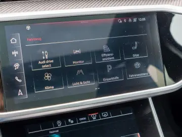 AUDI RS 6 Avant 4.0 TFSI Matrix Panorama B&O Head-up