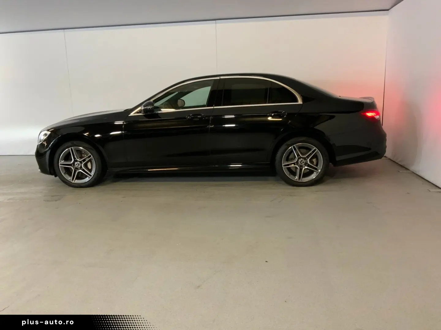 MERCEDES-BENZ E 300 de limo AMG-Line Buisness-Pak Burmester