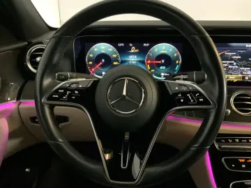 MERCEDES-BENZ E 300 de limo AMG-Line Buisness-Pak Burmester