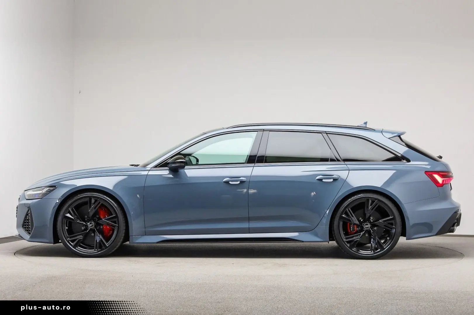 AUDI RS 6 Avant HUP KERAMIK 305KMH LASER AHK PANO