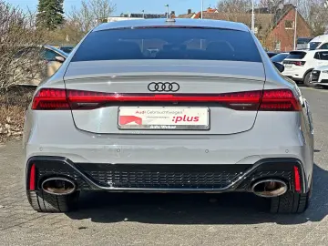 AUDI RS7 Sportback performance