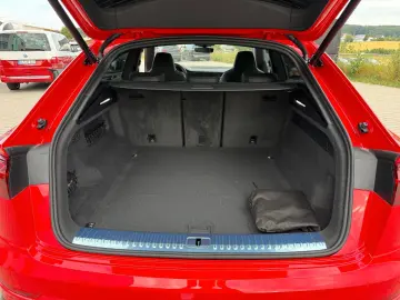 AUDI SQ8 TFSI  STANHEIZUNG AHK PANO B&O HUD