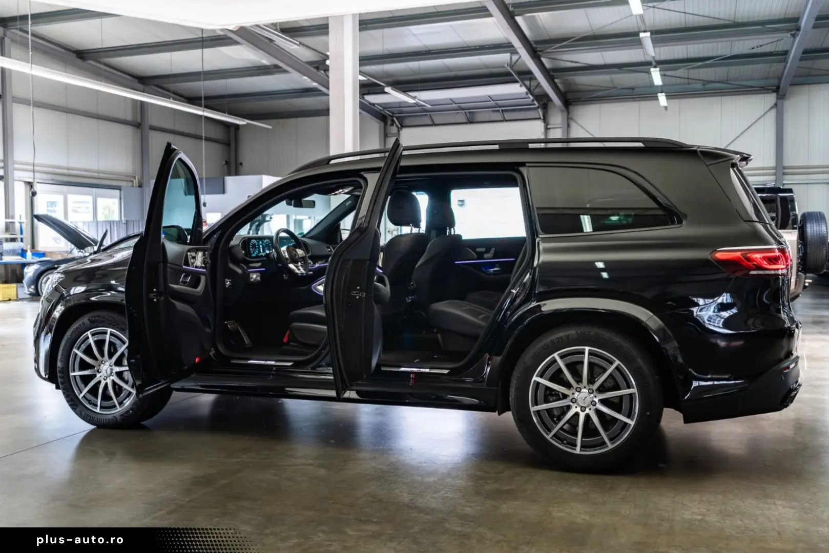 MERCEDES-BENZ GLS 63 4M AMG 4Matic    Pano   Head-Up   Night