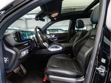 MERCEDES-BENZ GLS 63 4M AMG 4Matic    Pano   Head-Up   Night