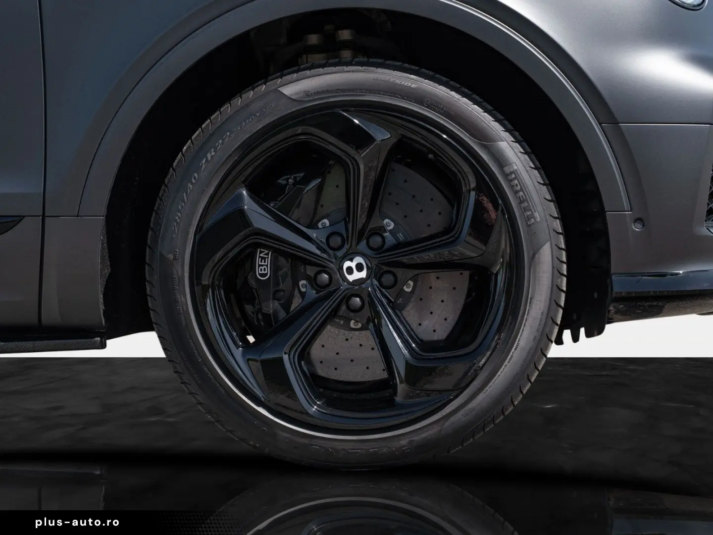 BENTLEY Bentayga S V8   Mulliner   Satin Paint   CCB