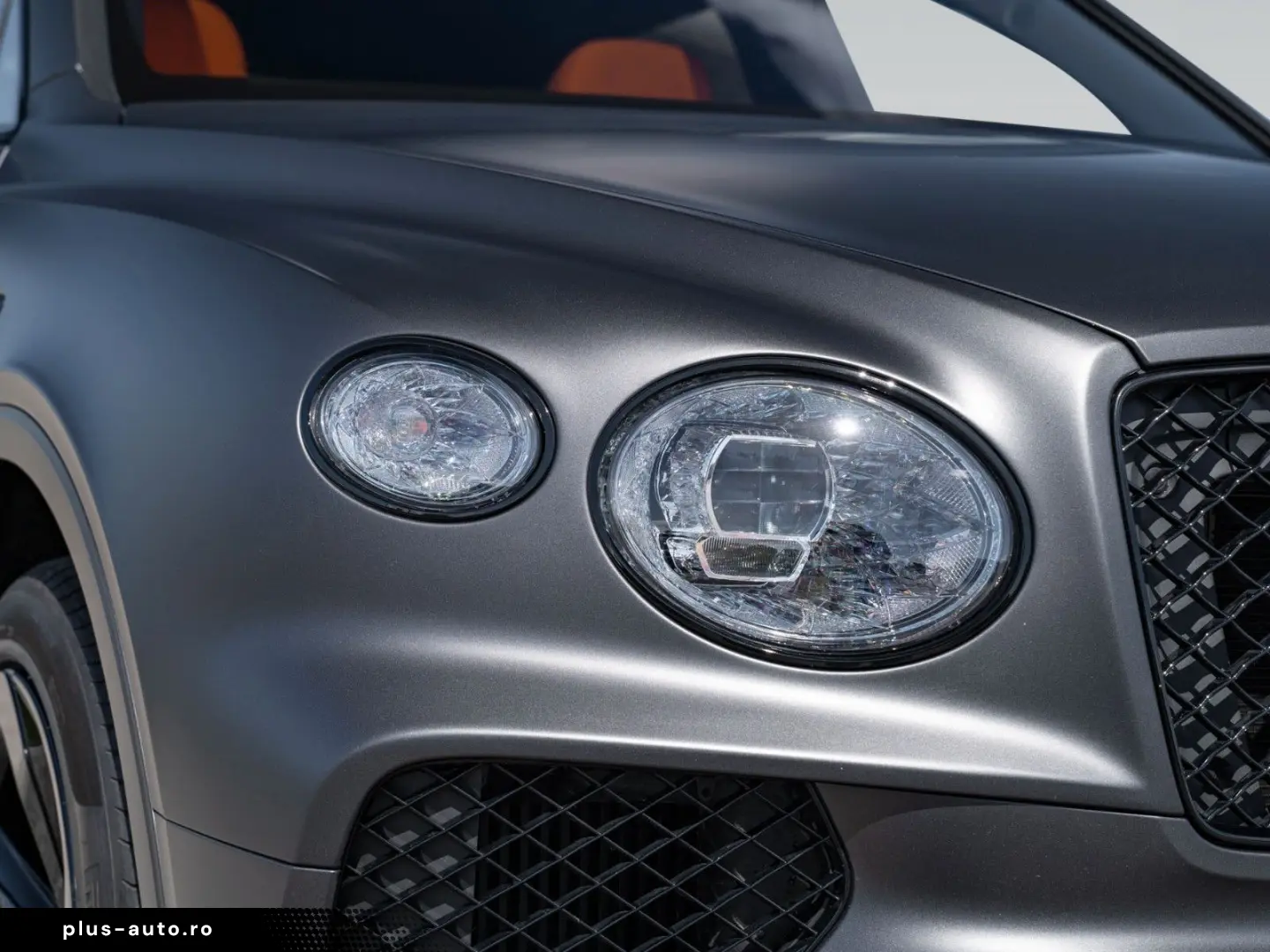 BENTLEY Bentayga S V8   Mulliner   Satin Paint   CCB