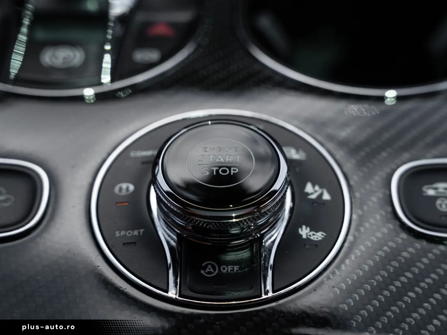 BENTLEY Bentayga S V8   Mulliner   Satin Paint   CCB