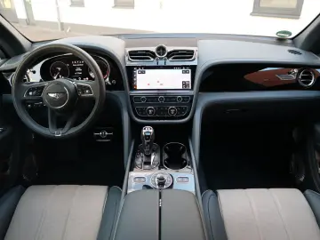 BENTLEY Bentayga V8  Mulliner Karbon-Keramik Bremse