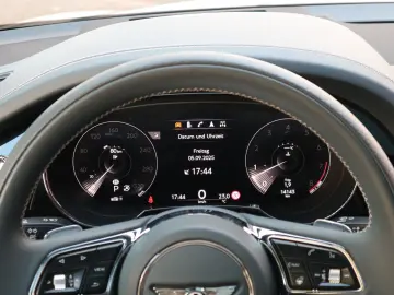 BENTLEY Bentayga V8  Mulliner Karbon-Keramik Bremse