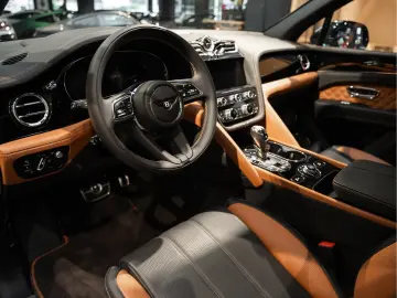 BENTLEY Bentayga V8 S Keramisch Mulliner Pakket 4.0 V8 S