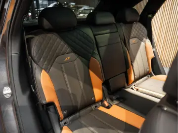 BENTLEY Bentayga V8 S Keramisch Mulliner Pakket 4.0 V8 S