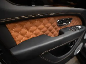 BENTLEY Bentayga V8 S Keramisch Mulliner Pakket 4.0 V8 S