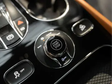 BENTLEY Bentayga V8 S Keramisch Mulliner Pakket 4.0 V8 S