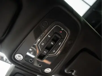 BENTLEY Bentayga V8 S Keramisch Mulliner Pakket 4.0 V8 S