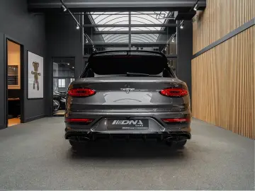 BENTLEY Bentayga V8 S Keramisch Mulliner Pakket 4.0 V8 S
