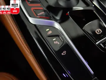 BMW M5 COMPETITION  50 JAHRE EDItion CARBON LASER MASSAGE