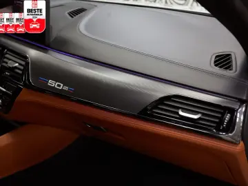 BMW M5 COMPETITION  50 JAHRE EDItion CARBON LASER MASSAGE
