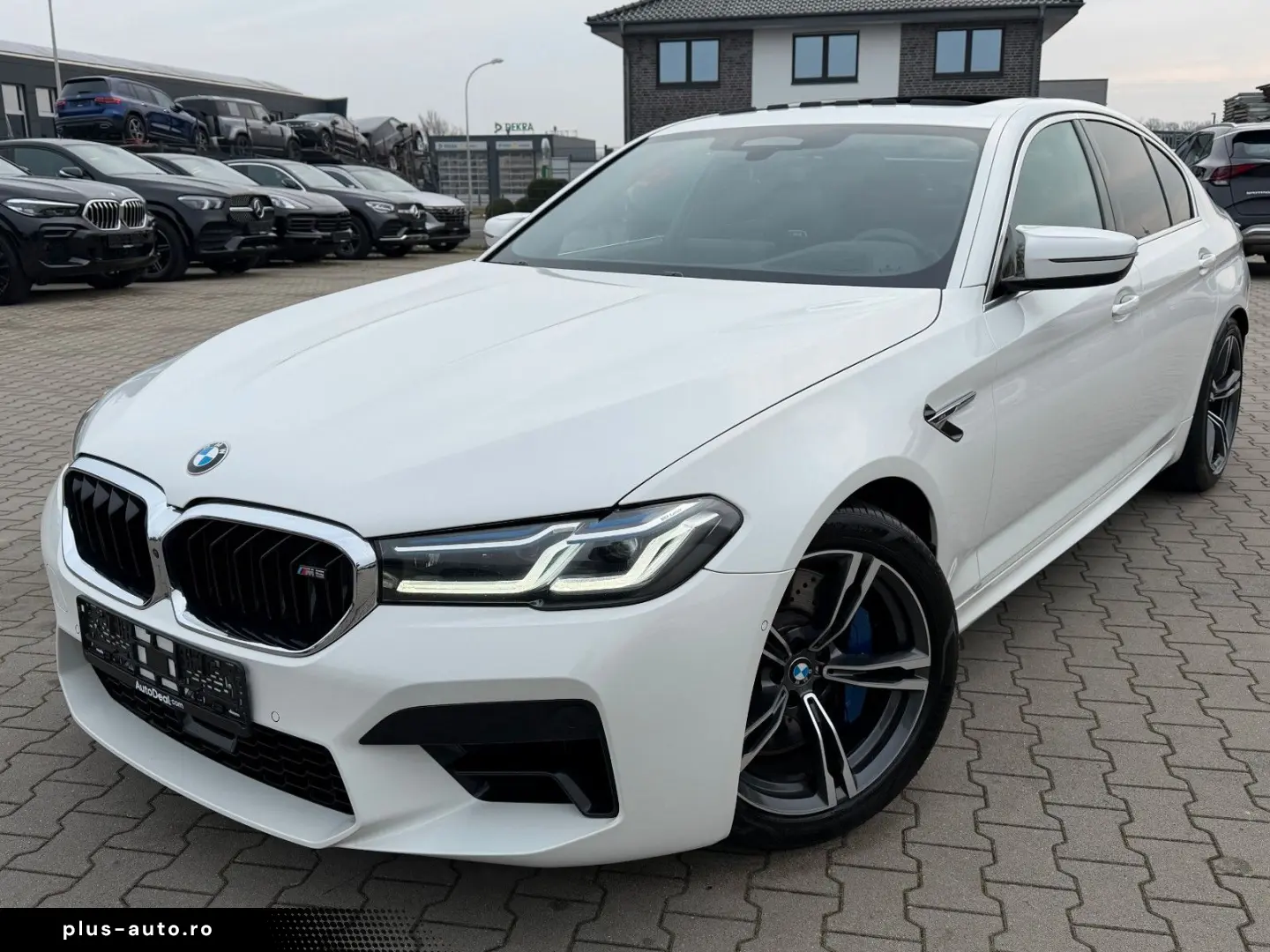 BMW M5 BMW-Garantie bis zum 31.05.2026 BowersWilkins