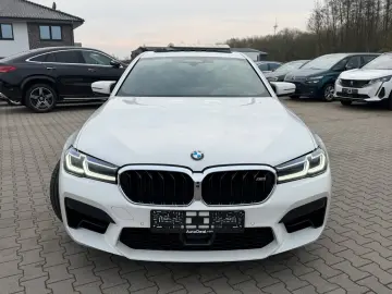 BMW M5 BMW-Garantie bis zum 31.05.2026 BowersWilkins