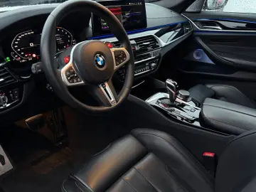 BMW M5 BMW-Garantie bis zum 31.05.2026 BowersWilkins