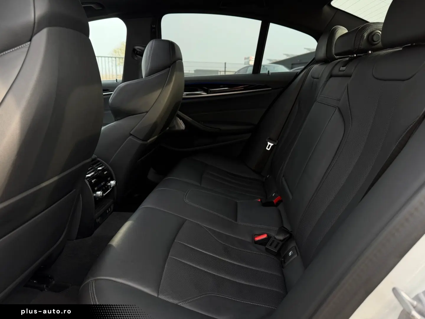 BMW M5 BMW-Garantie bis zum 31.05.2026 BowersWilkins