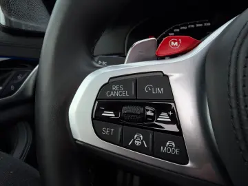 BMW M5 BMW-Garantie bis zum 31.05.2026 BowersWilkins