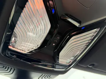 BMW M5 BMW-Garantie bis zum 31.05.2026 BowersWilkins