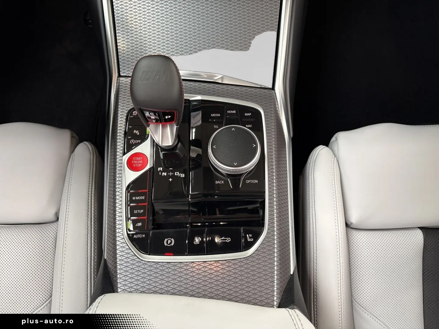 BMW M4 Competition Cabrio M xDrive Head-Up H K