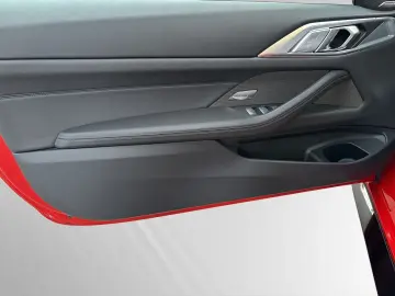 BMW M4 Competition Cabrio M xDrive Head-Up H K