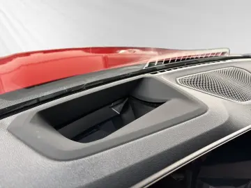 BMW M4 Competition Cabrio M xDrive Head-Up H K