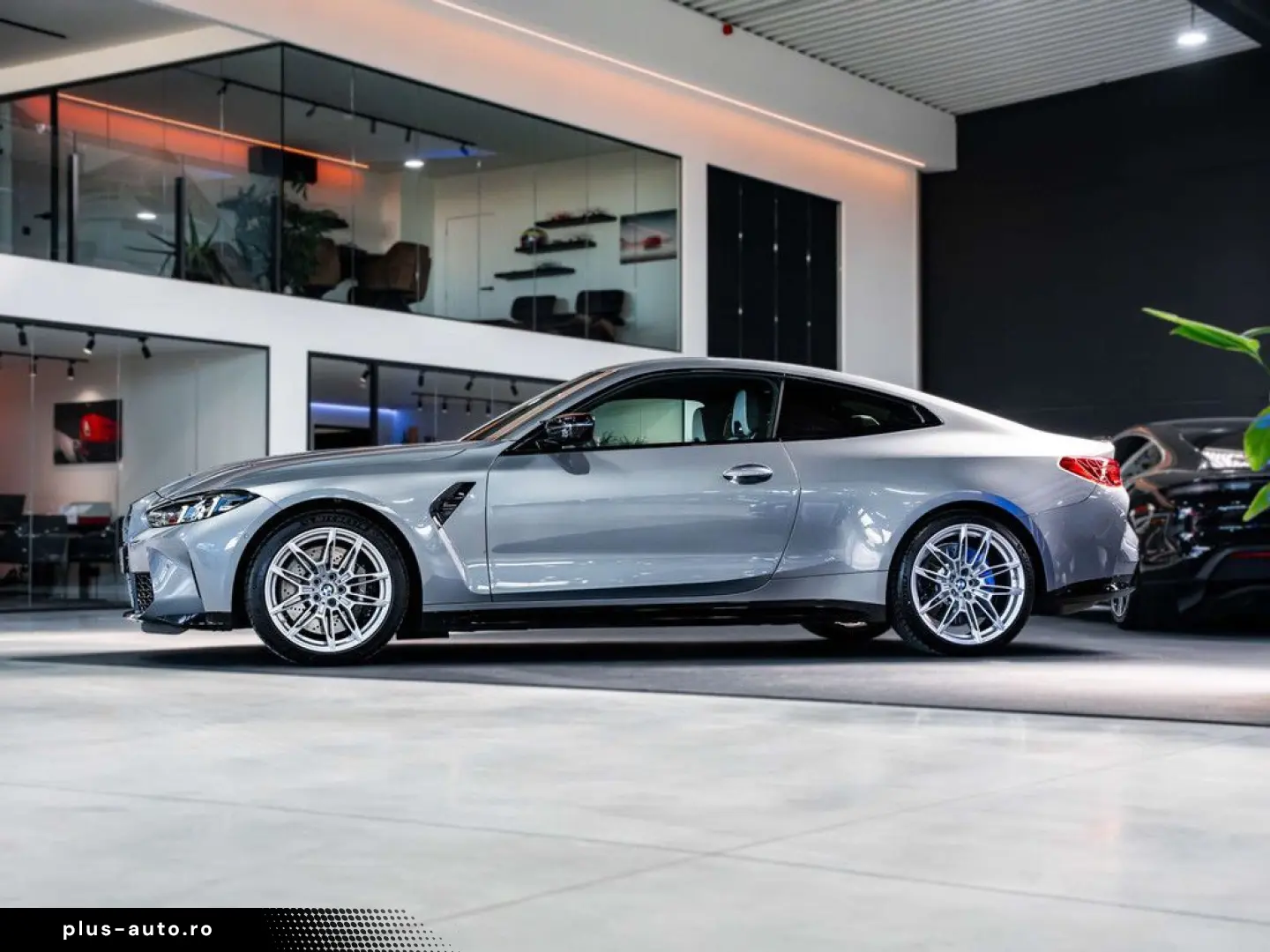 BMW M4 xDrive Competition - 360